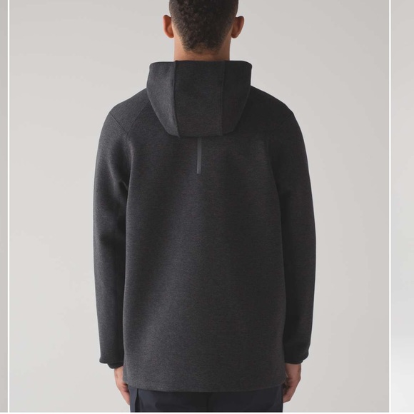 Lululemon large stratum hoodie - Picture 3 of 7